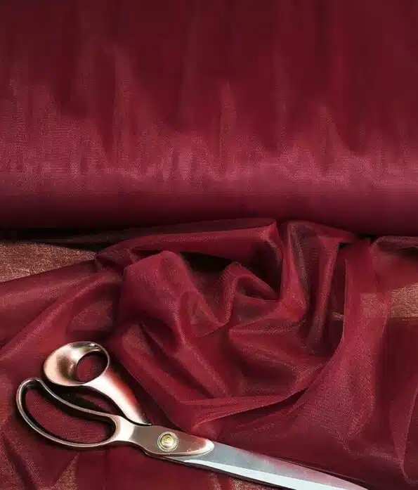 hayal-tiul-bordo