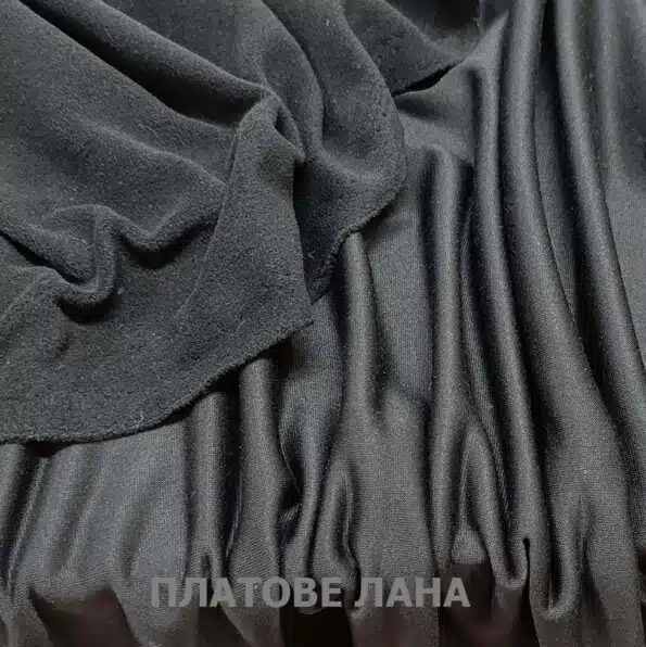 triko-vata-cherna