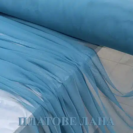 elastichen-tiul-petroleno-sinio