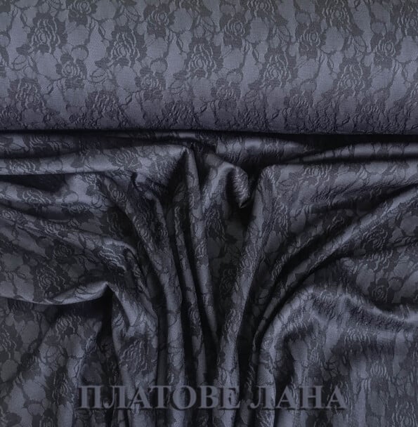 triko-s-dantela
