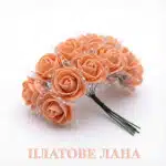 buket-rozi-s-drazhki-praskova