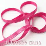 ЛЕНТА САТЕН С КАМЪНИ-РОЗОВО 1 lenta-saten-s-kamani-rozovo